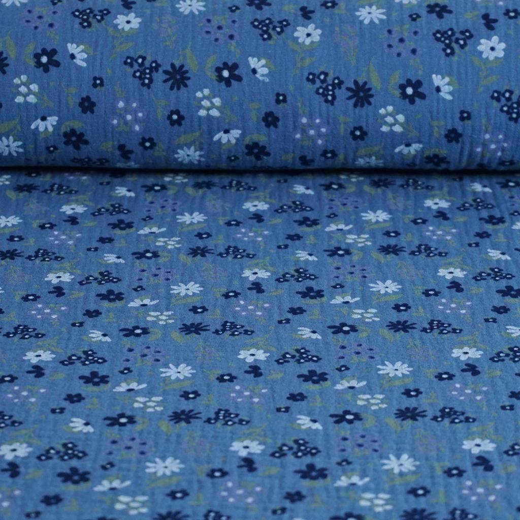 Musselin Double Gauze blaue weiße Blümchen auf jeansblau